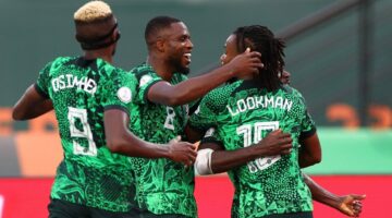 نيجيريا أول المتأهلين إلى نصف النهائي من شِباك أنغولا
