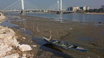تلوّث «كارثي» يهدّد أنهار العراق