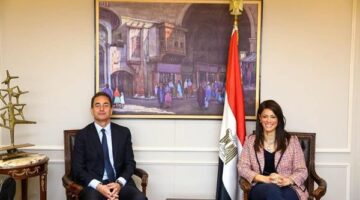 المشاط تبحث مع السفير الفرنسي الجديد لدى مصر تطوير العلاقات المشتركة