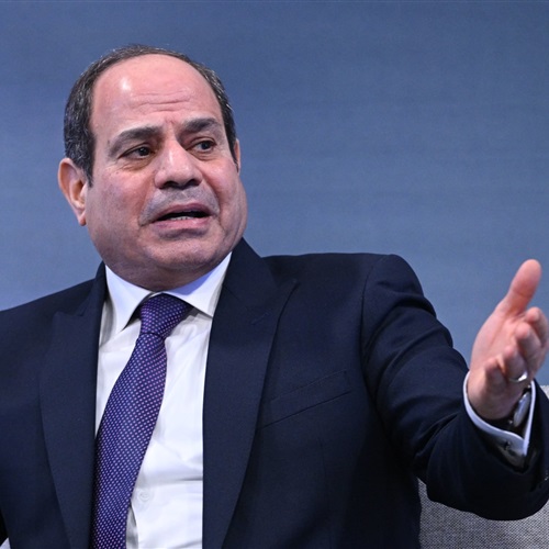 أبرز 10 قرارات دعم بها الرئيس السيسي المرأة المصرية خلال ولايته