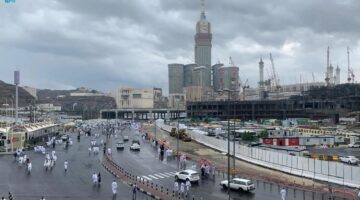 طقس الجمعة.. أمطار خفيفة إلى متوسطة على أجزاء من مكة المكرمة